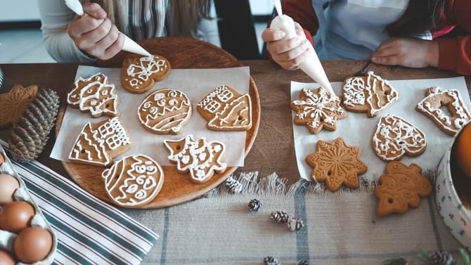 Easy Recipes for Your Holiday Bakecation in Hocking Hills