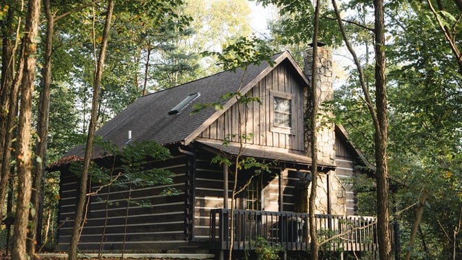 Hocking Hills Spring Activities for a Weekend Getaway in Ohio